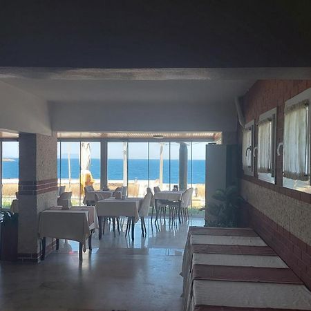 Yenifoca Ersan Hotel Kültér fotó