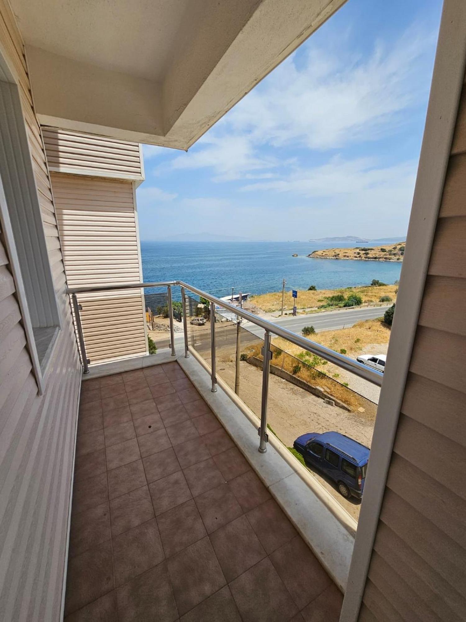 Yenifoca Ersan Hotel Kültér fotó