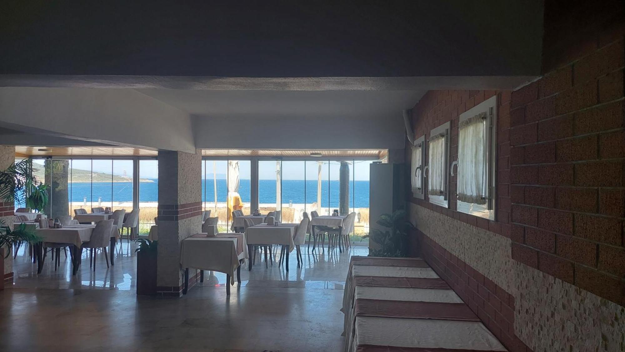 Yenifoca Ersan Hotel Kültér fotó